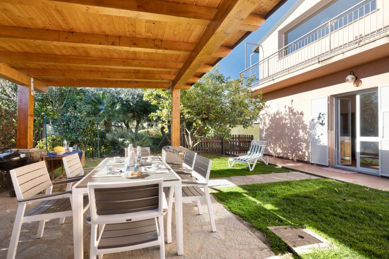 Home Charlene Albenga Exterior foto